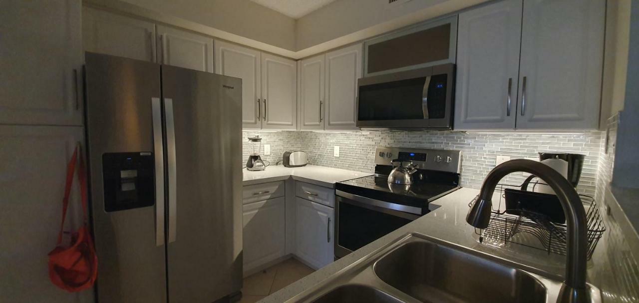 Апартаменти Yacht Club Aventura 2Br + 2Ba Маямі Екстер'єр фото