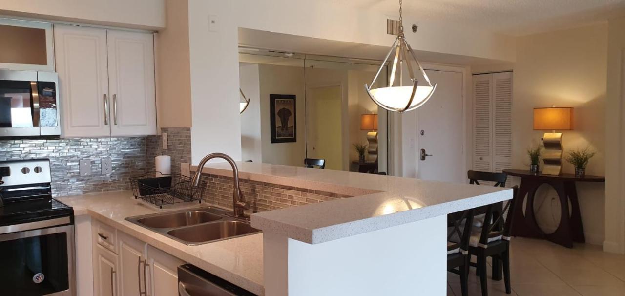 Апартаменти Yacht Club Aventura 2Br + 2Ba Маямі Екстер'єр фото