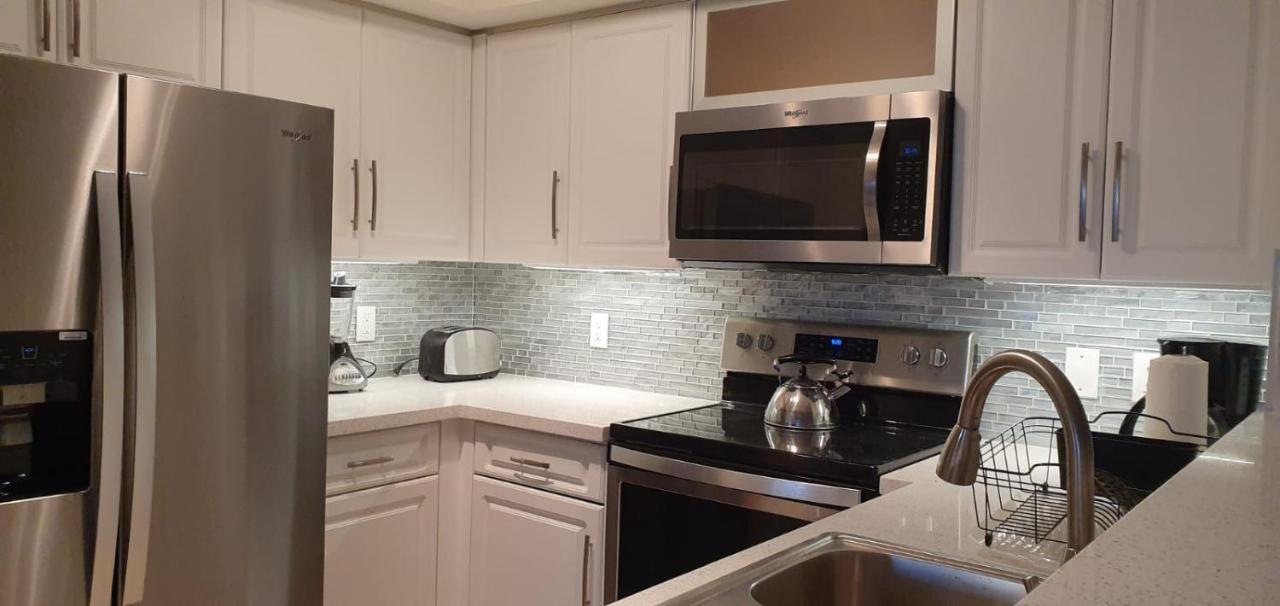 Апартаменти Yacht Club Aventura 2Br + 2Ba Маямі Екстер'єр фото